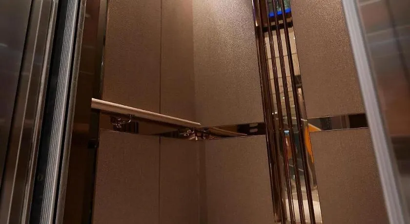 Elysion Place Hotel Causeway Bay Hong Kong 4*,