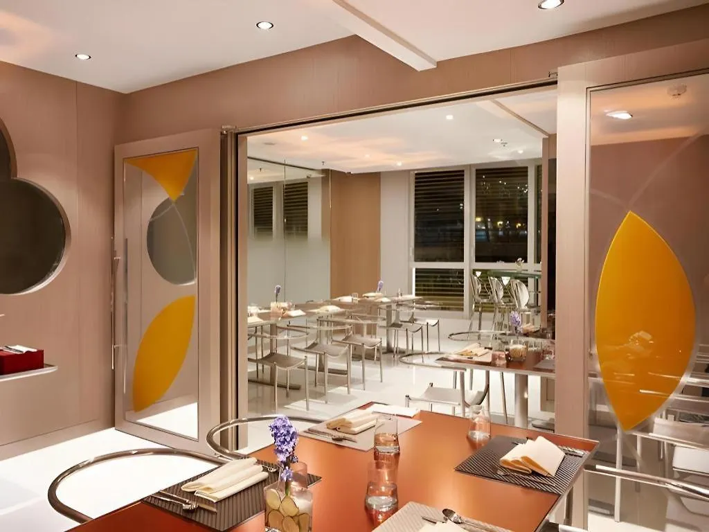 Elysion Place Hotel Causeway Bay Hong Kong