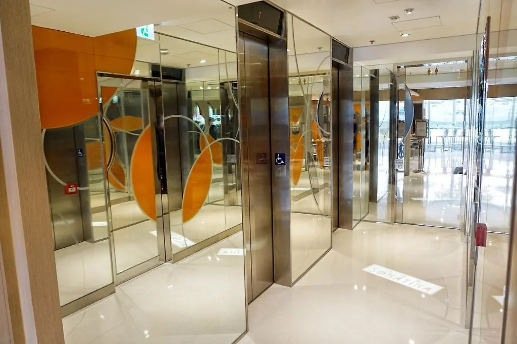 ****  Elysion Place Hotel Causeway Bay Hongkong China